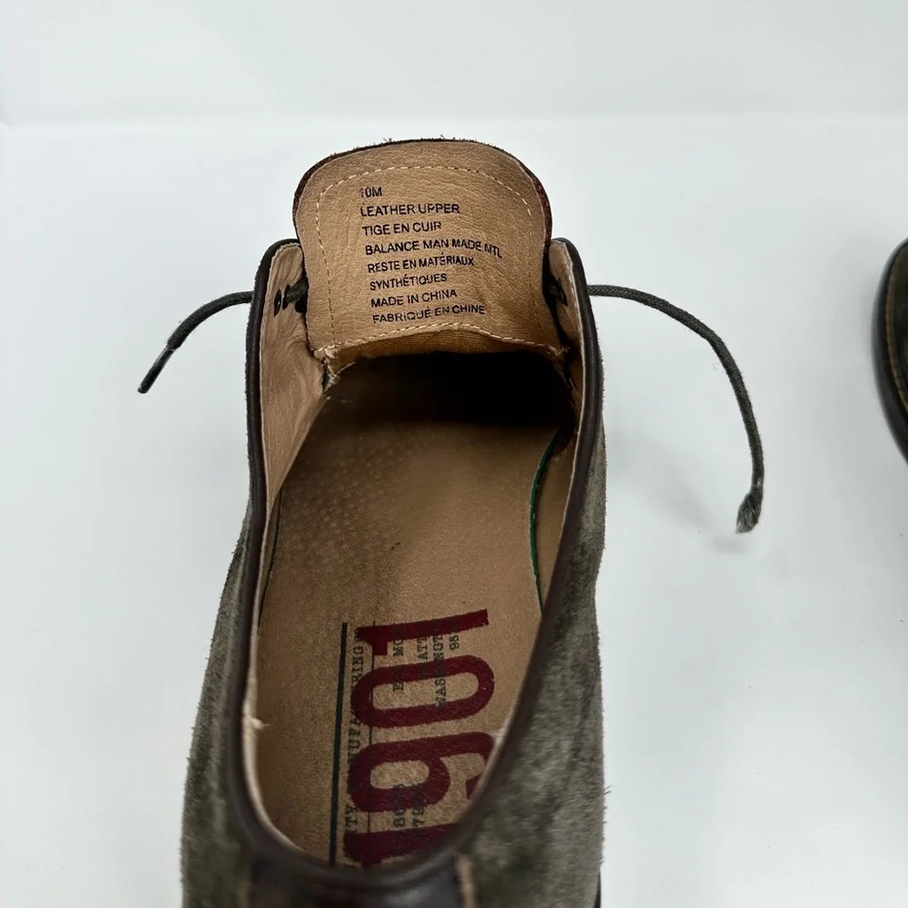 Men's‎ Suede Lace-Up Shoes - Olive